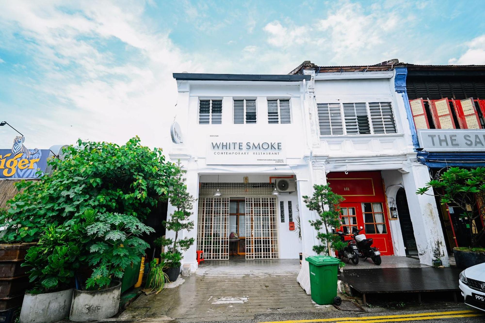 Swing & Pillows - Lebuh Victoria, Penang Georgetown Exterior foto