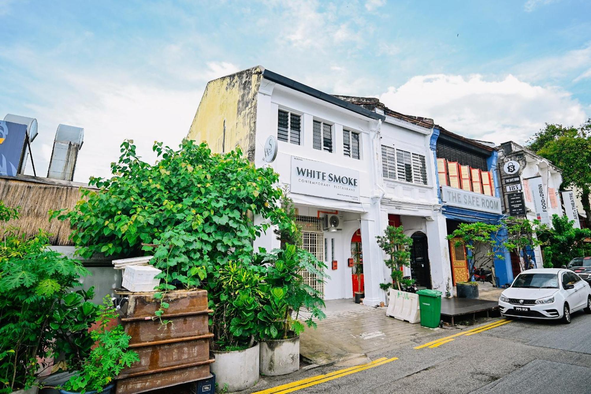Swing & Pillows - Lebuh Victoria, Penang Georgetown Exterior foto
